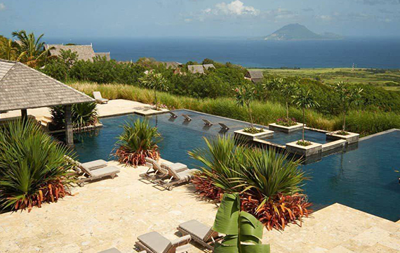 Airport to Belle Mont / Ramada Inn, a private taxi transfer in St. Kitts